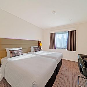 Zimmer mit zwei Einzelbetten